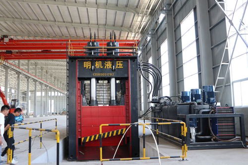 單縣北外環(huán)大型報(bào)廢機(jī)動(dòng)車(chē) 舊家電拆解,廢棄電器電子產(chǎn)品處理廠(chǎng)掠影